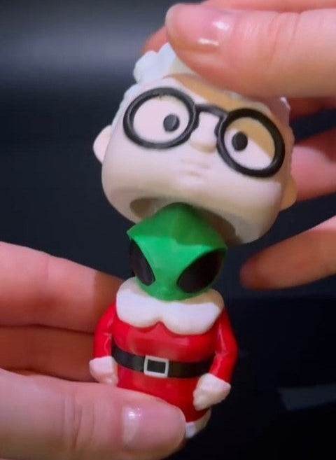 Mrs. Santa E.T. – a fun and playful Christmas ornament that can be hung on your tree or used as a desk decoration