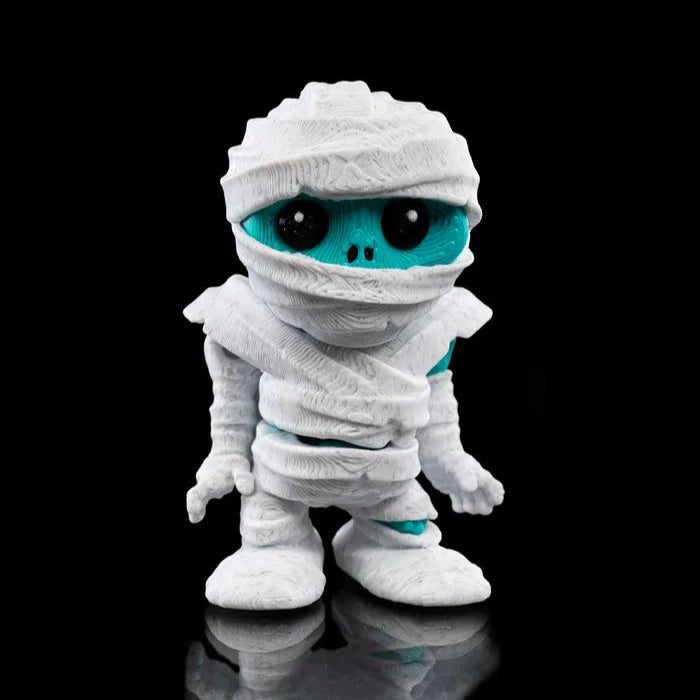 Tutankha Mummy Keychain – quirky Egyptian mummy keychain, perfect for history buffs and Halloween fans.