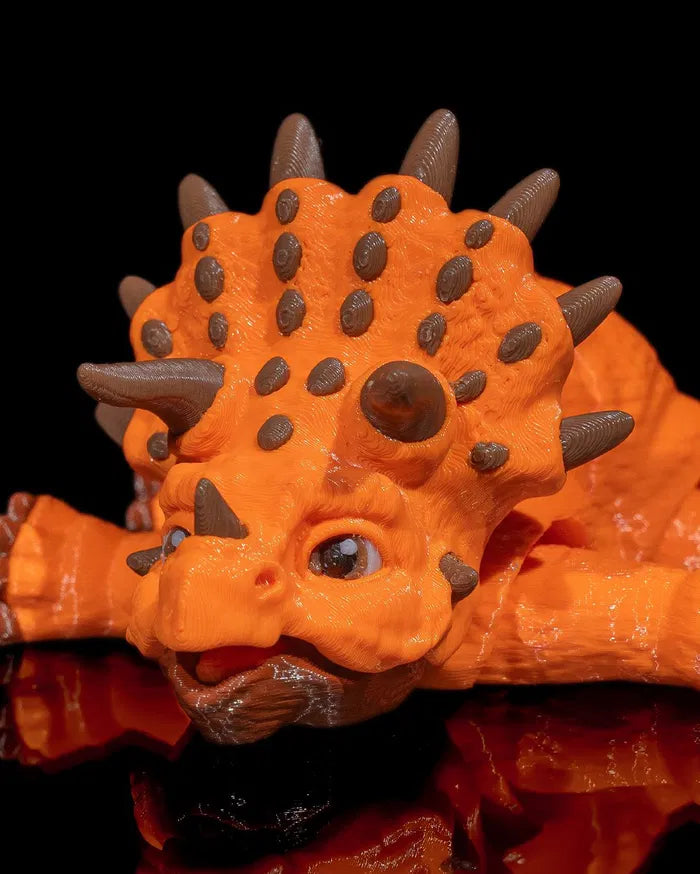 Unique 3D printed Articulated Triceratops – a lifelike addition to any room or shelf